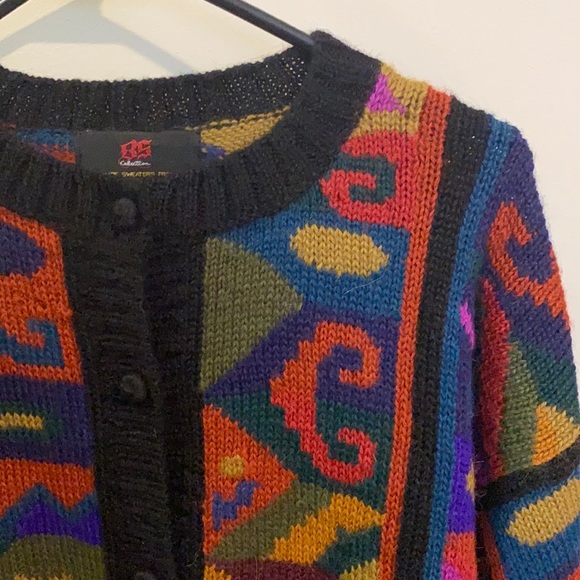 {Awoke Vintage} Sweater. - Picture 3 of 6